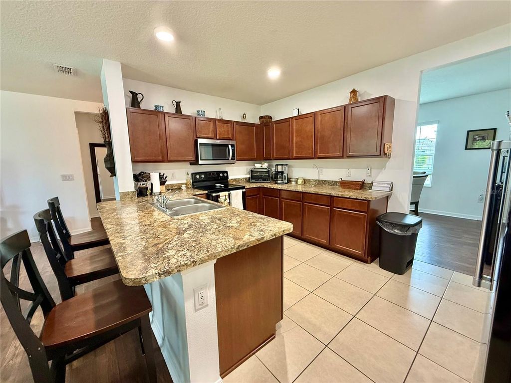 Photo of 331 Alder Avenue SE, Palm Bay, FL 32909 (MLS # S5151567)
