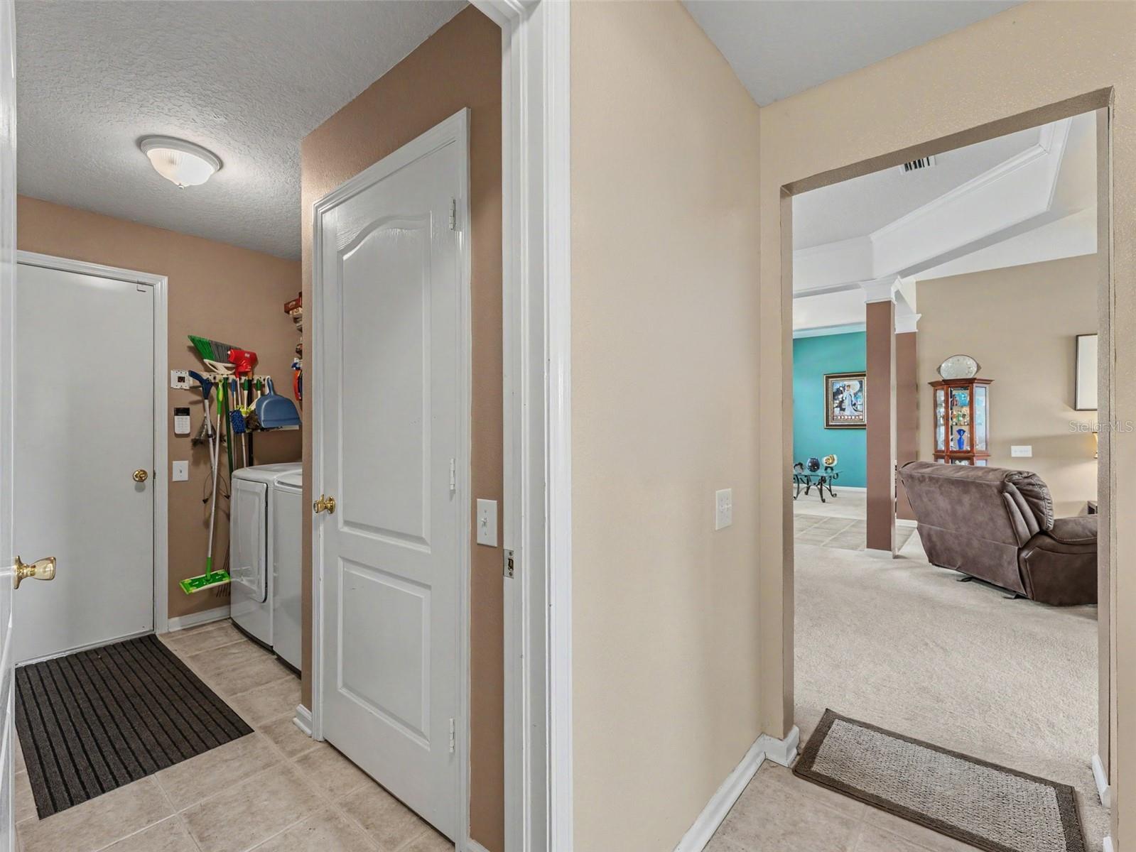 LEXINGTON OAKS VILLAGES - Residential