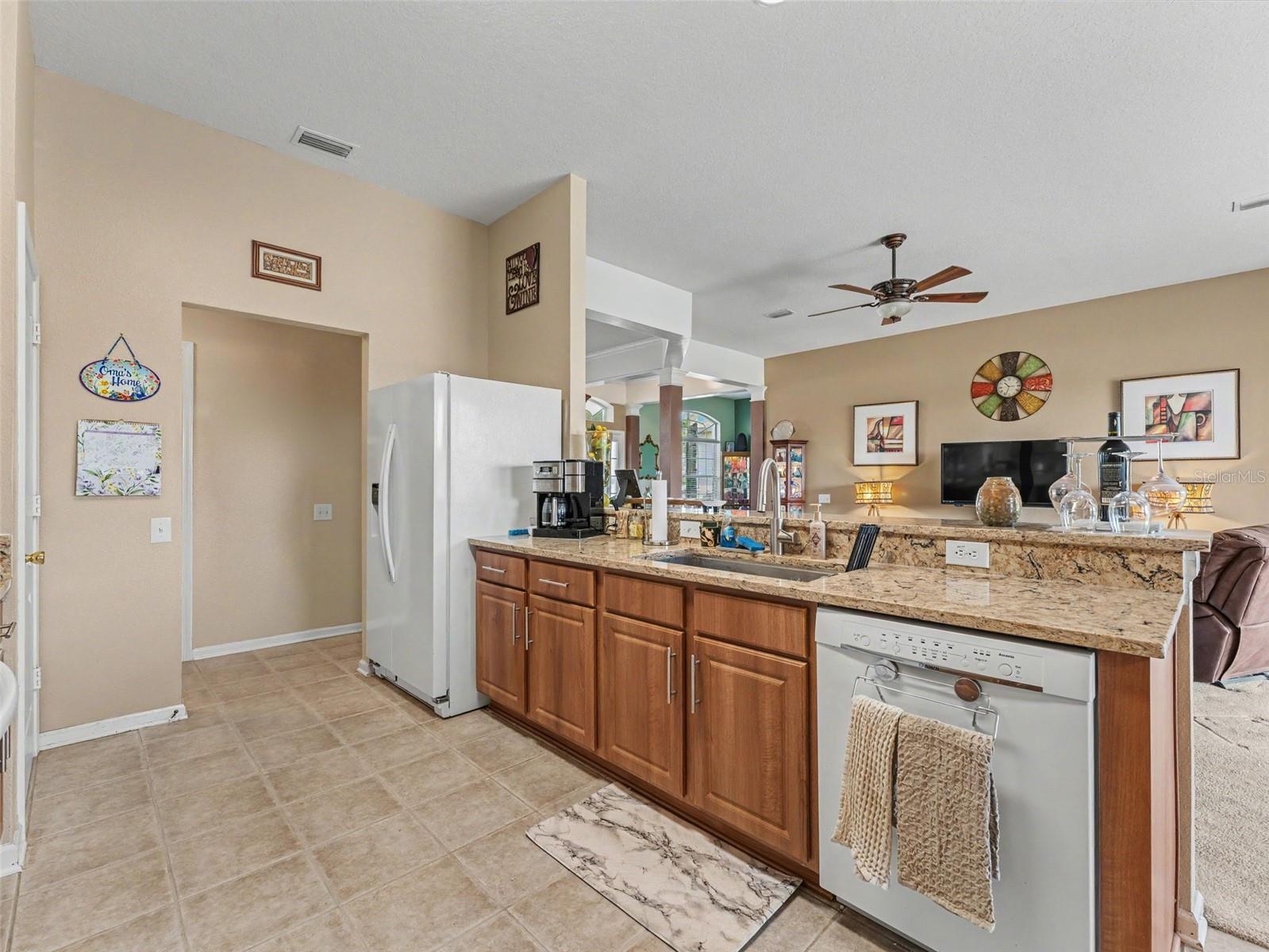 LEXINGTON OAKS VILLAGES - Residential