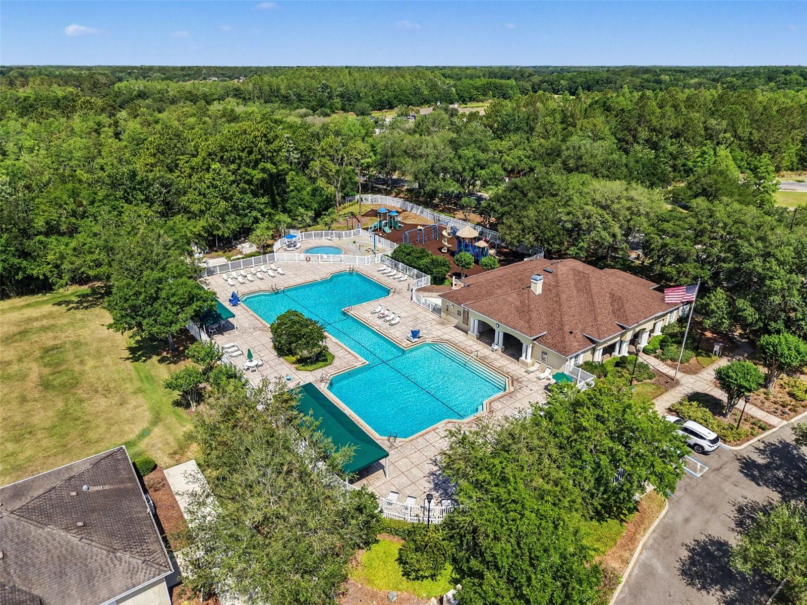 LEXINGTON OAKS VILLAGES - Residential