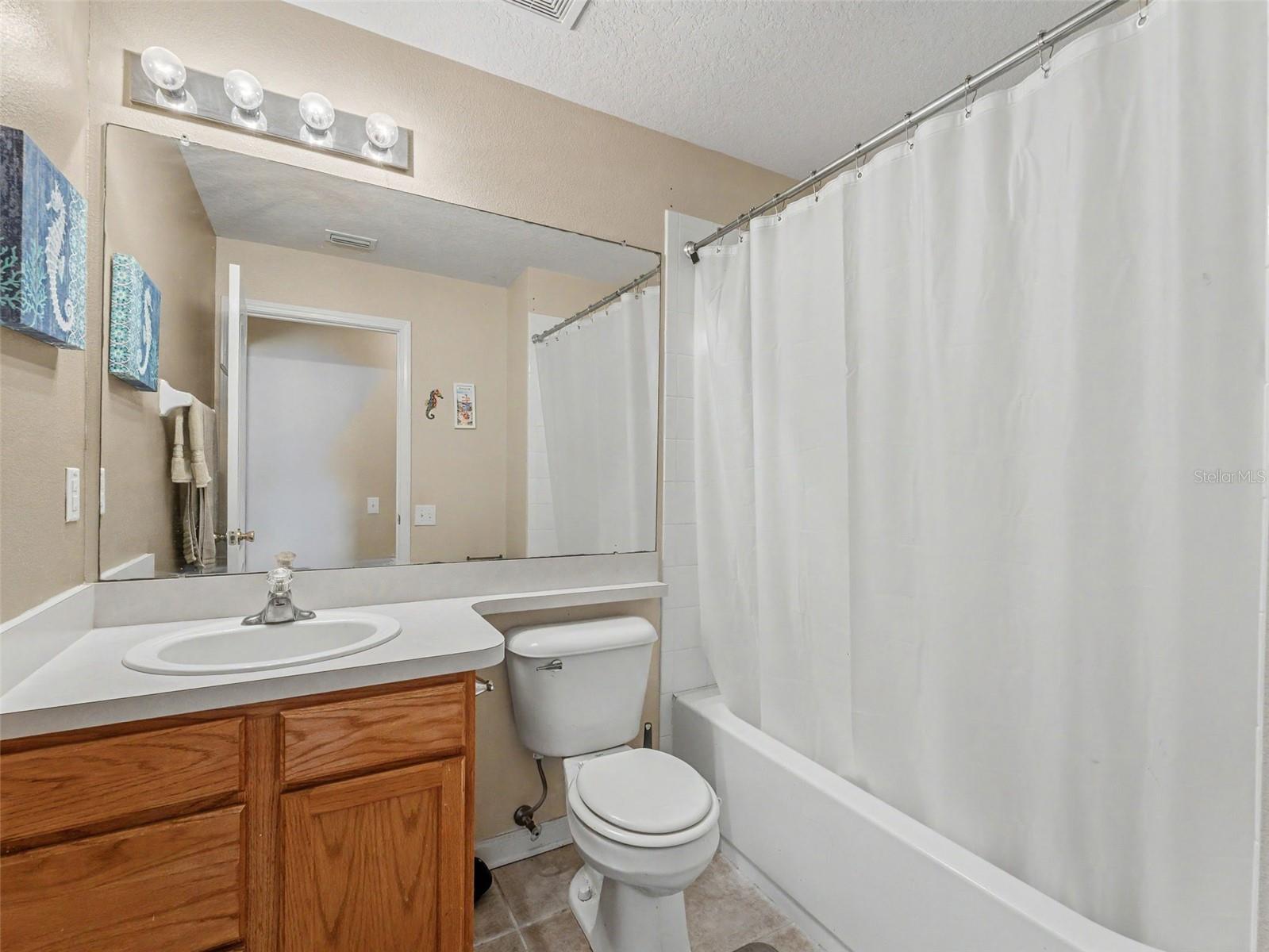 LEXINGTON OAKS VILLAGES - Residential