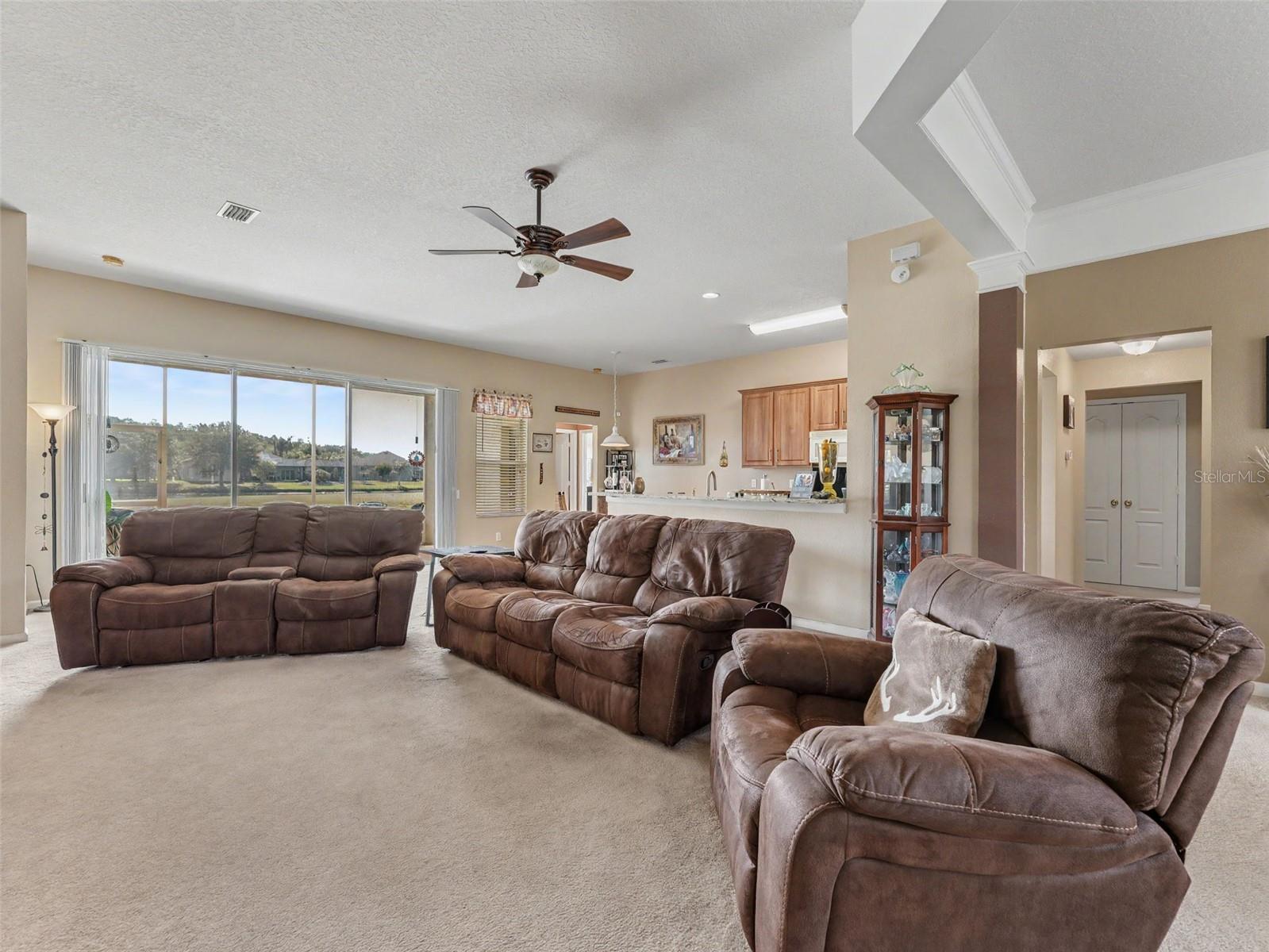LEXINGTON OAKS VILLAGES - Residential