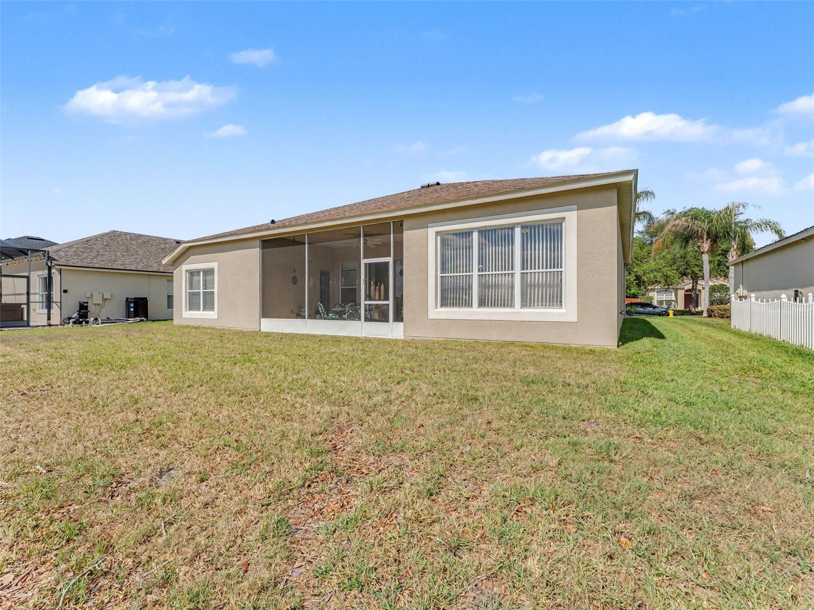 LEXINGTON OAKS VILLAGES - Residential
