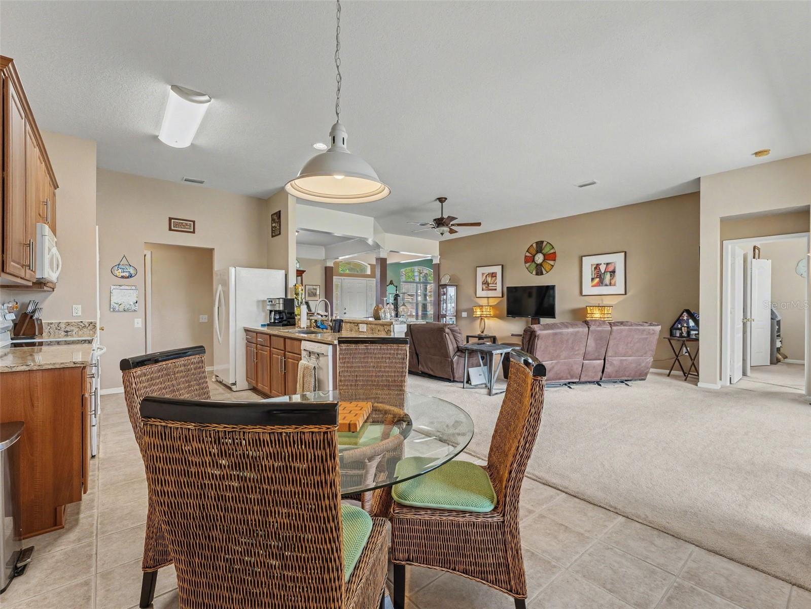LEXINGTON OAKS VILLAGES - Residential