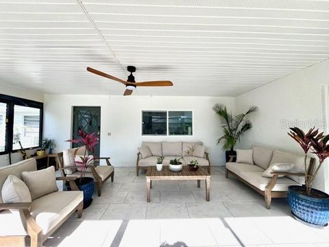 2227 S SPRING GARDEN AVENUE DELAND FL 32720