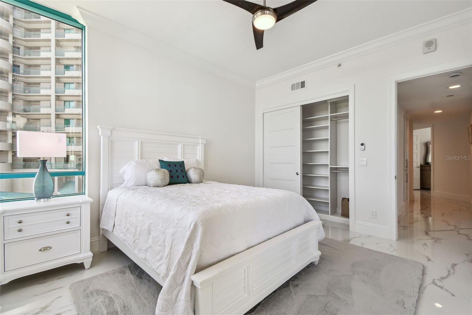 ULTIMAR THREE CONDO - Residential