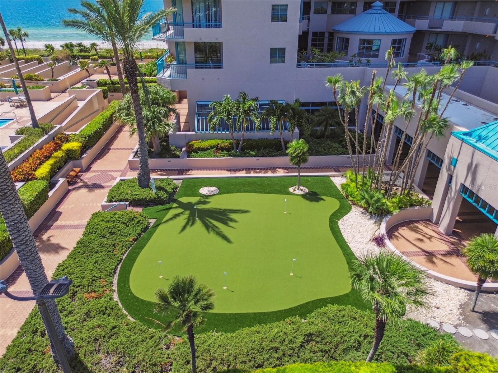 ULTIMAR THREE CONDO - Residential