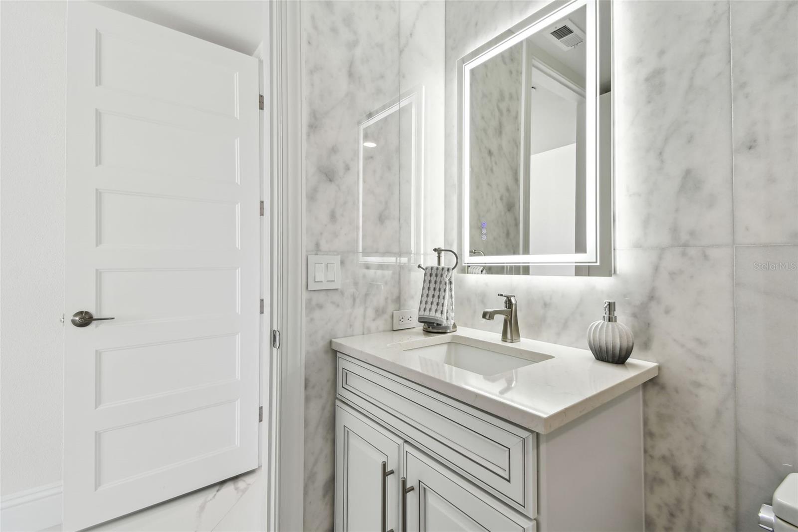 ULTIMAR THREE CONDO - Residential