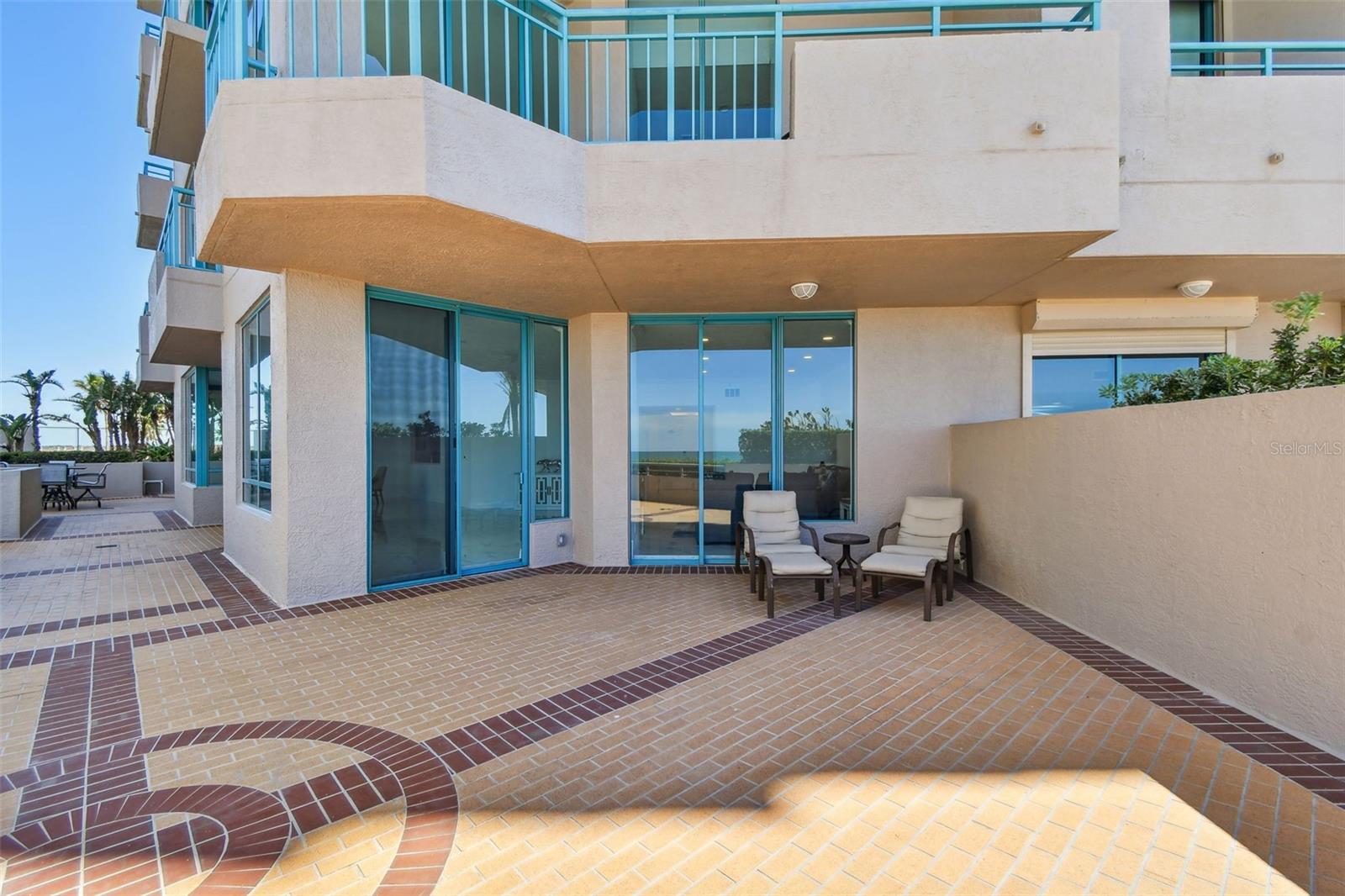 ULTIMAR THREE CONDO - Residential