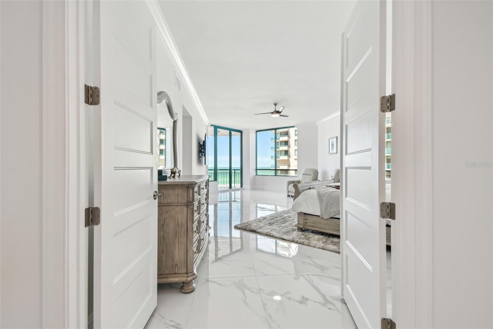 ULTIMAR THREE CONDO - Residential