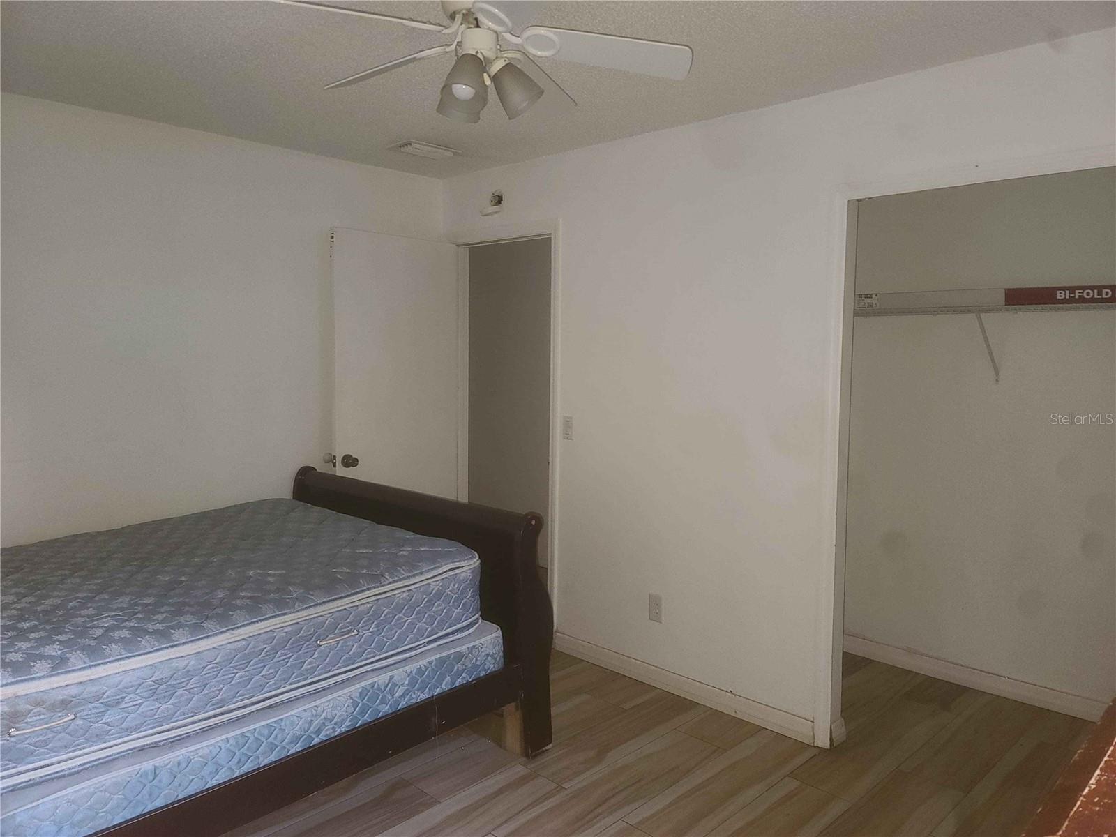 GROVELAND ANDERSONS SUB - Residential Lease