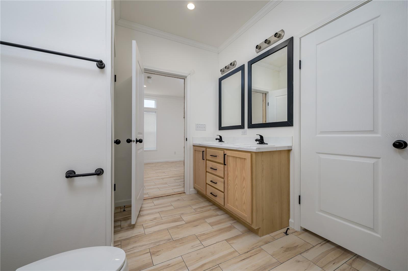 PARKWOOD ACRES - Residential