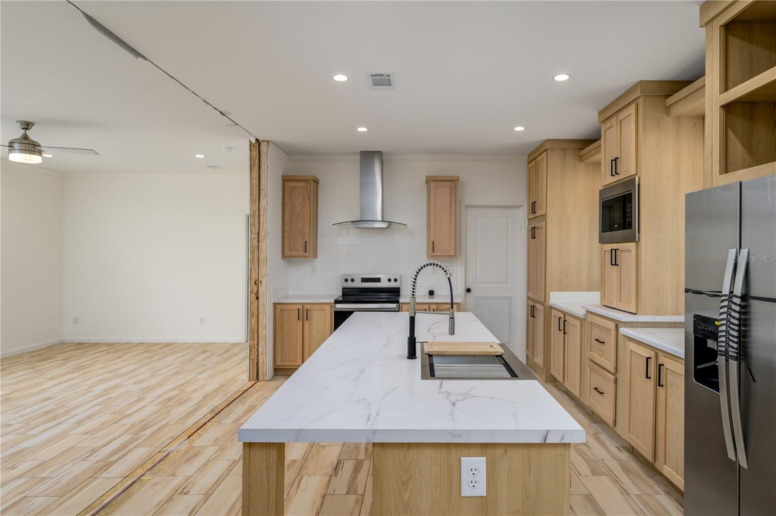 PARKWOOD ACRES - Residential