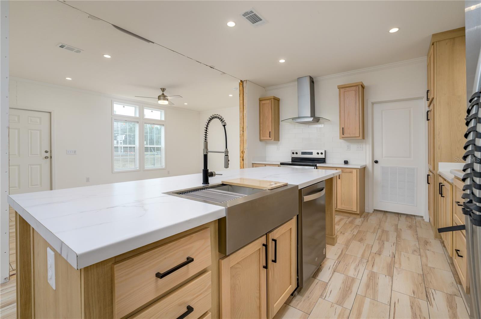PARKWOOD ACRES - Residential