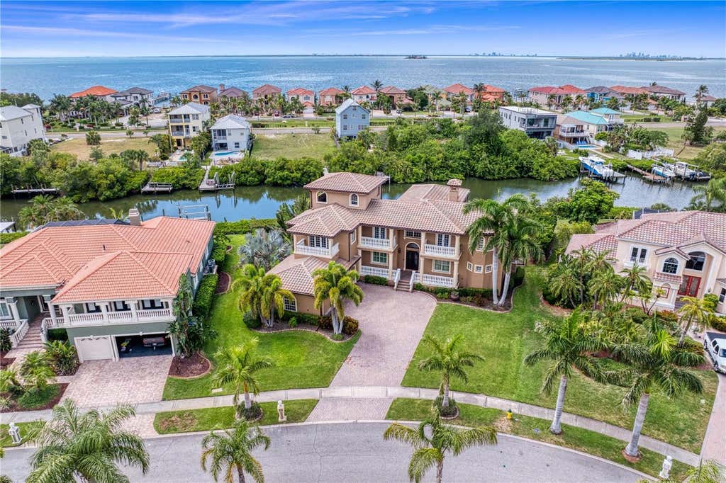 Photo of 6459 Rubia Circle, Apollo Beach, FL 33572 (MLS # TB8517345)