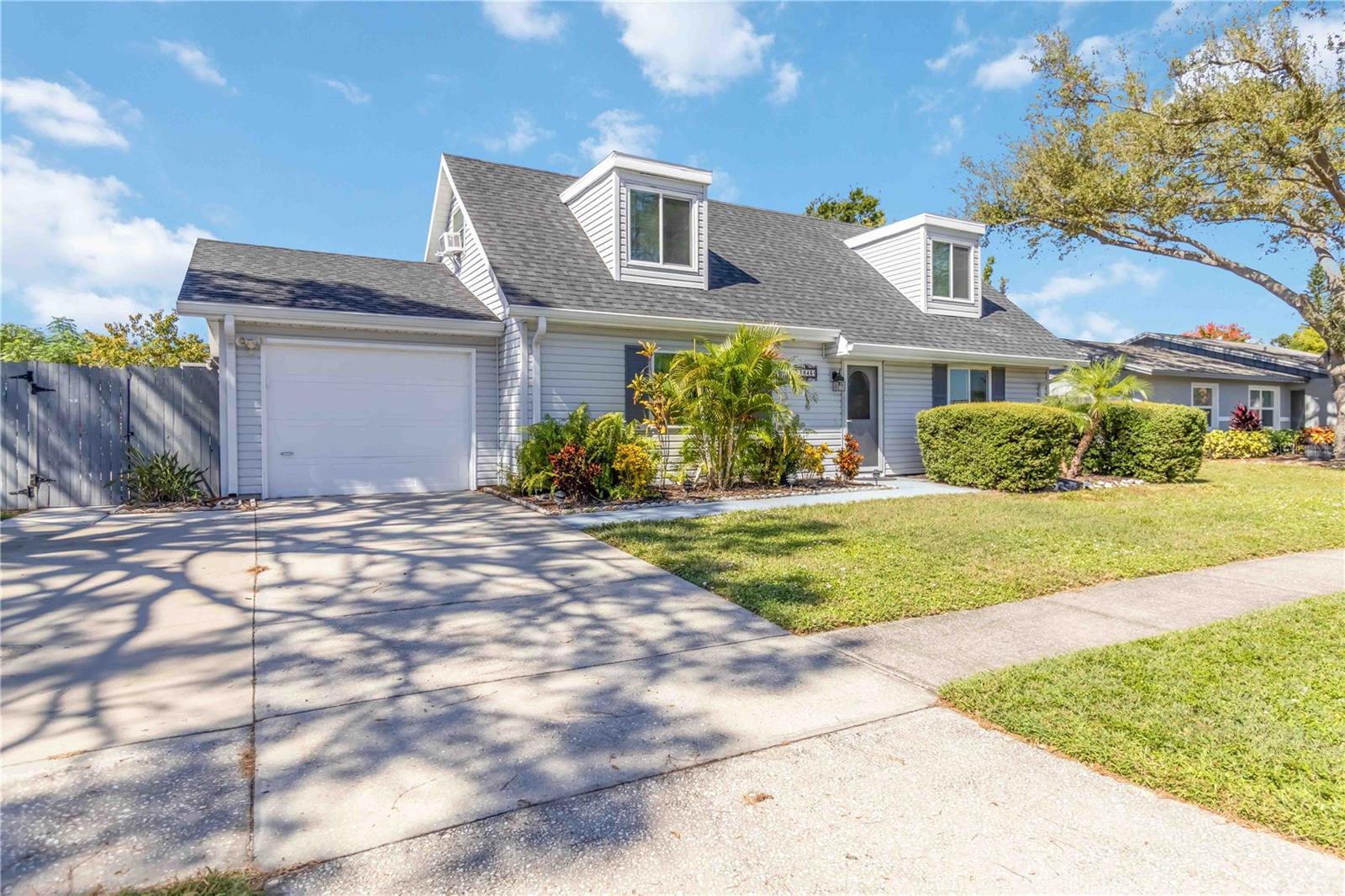 3845 GATEWOOD DRIVE