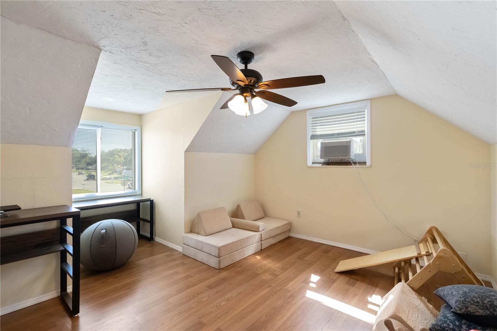 TAMARON - Residential