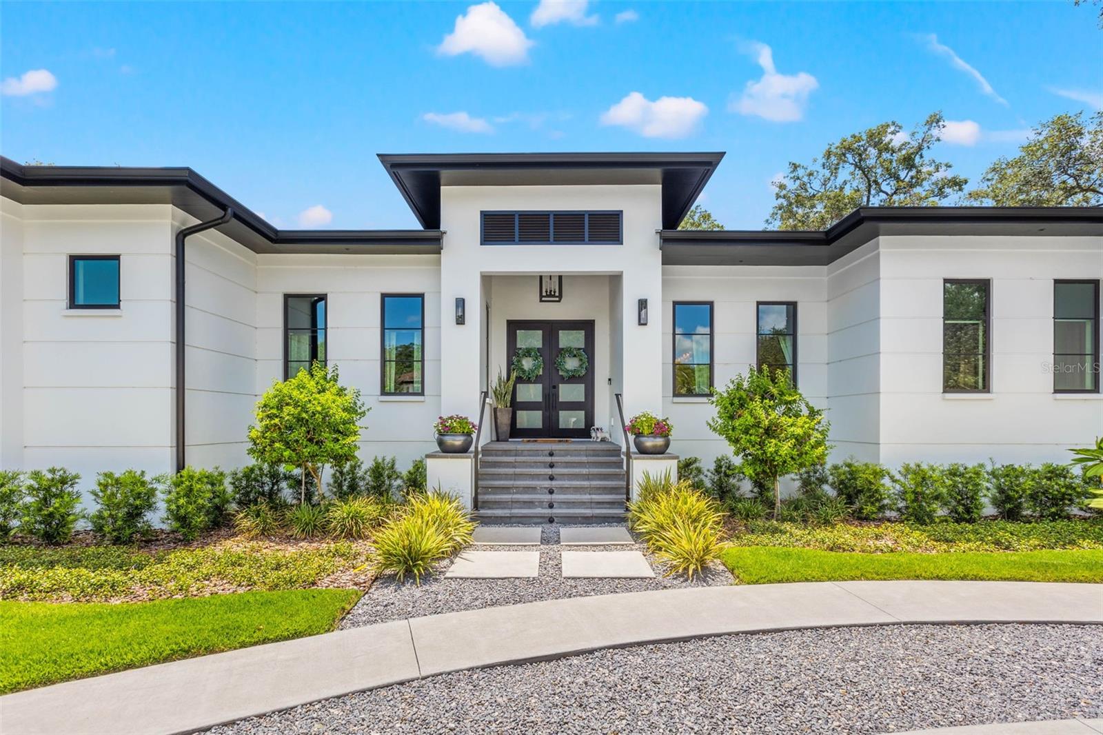 SUNSET PARK - Residential