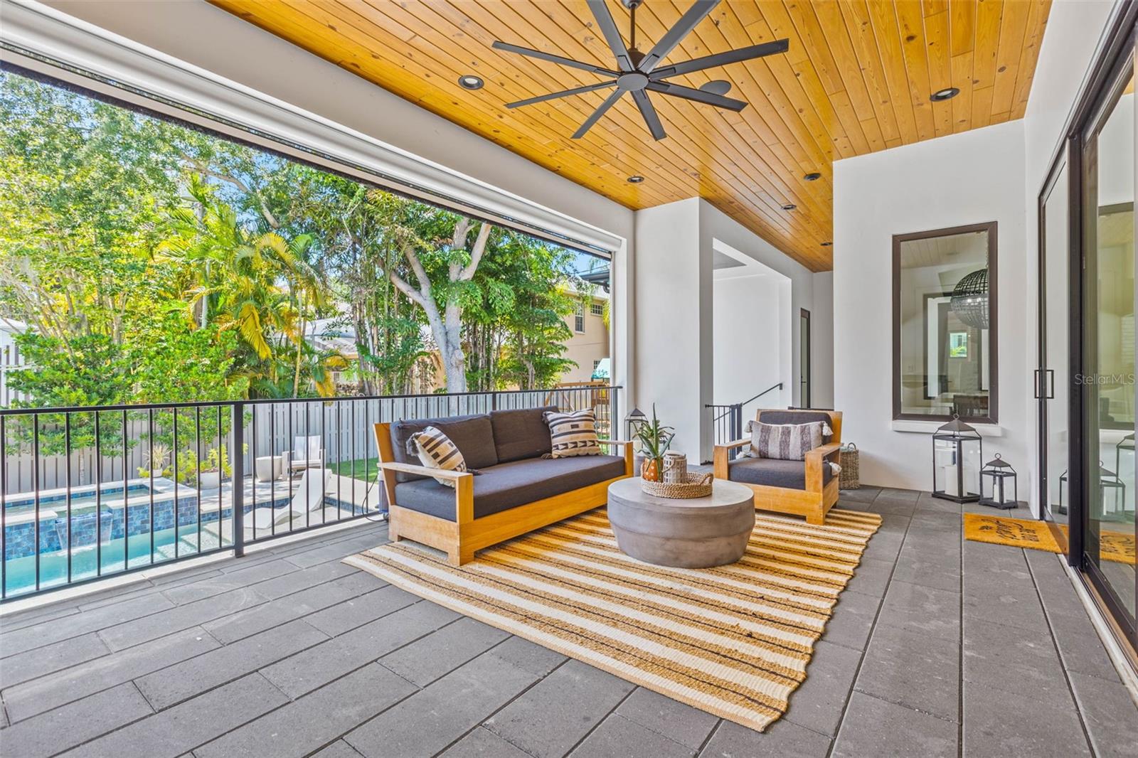 SUNSET PARK - Residential