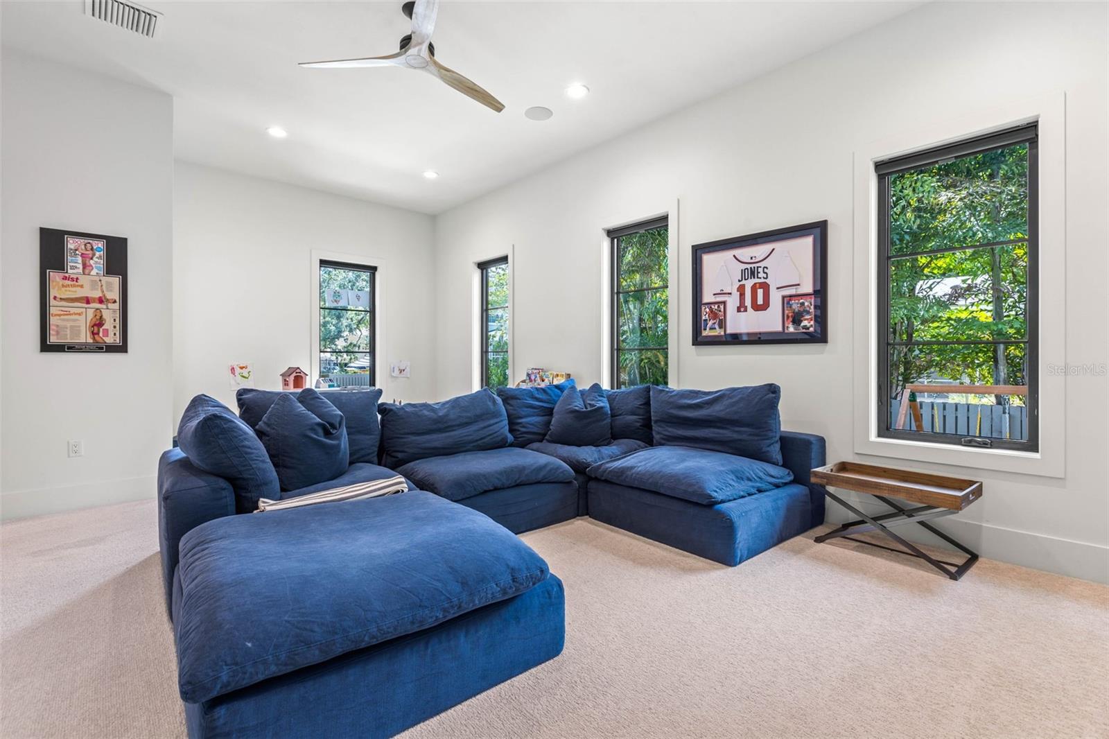 SUNSET PARK - Residential