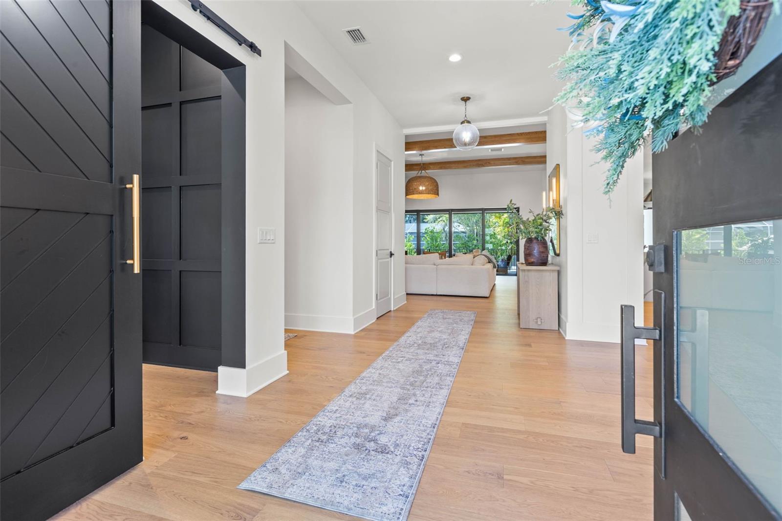 SUNSET PARK - Residential