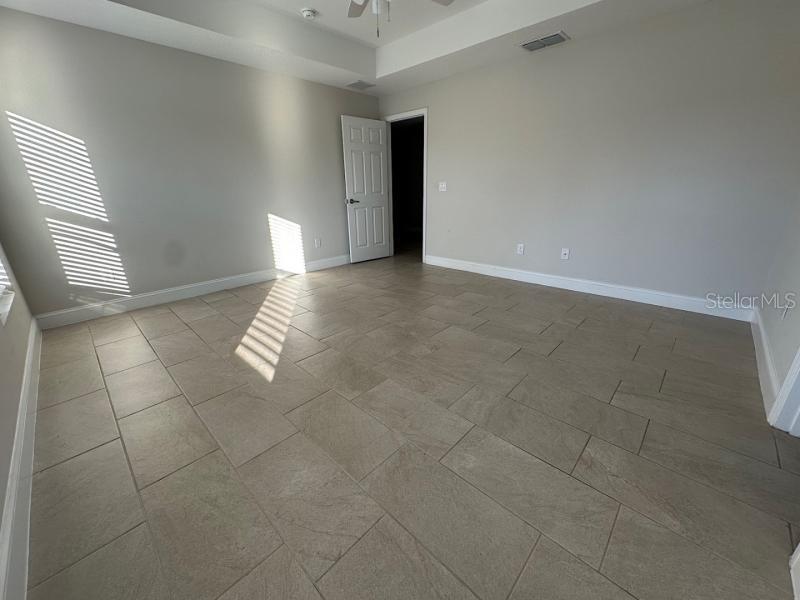DELTONA LAKES UNIT 09 - Residential