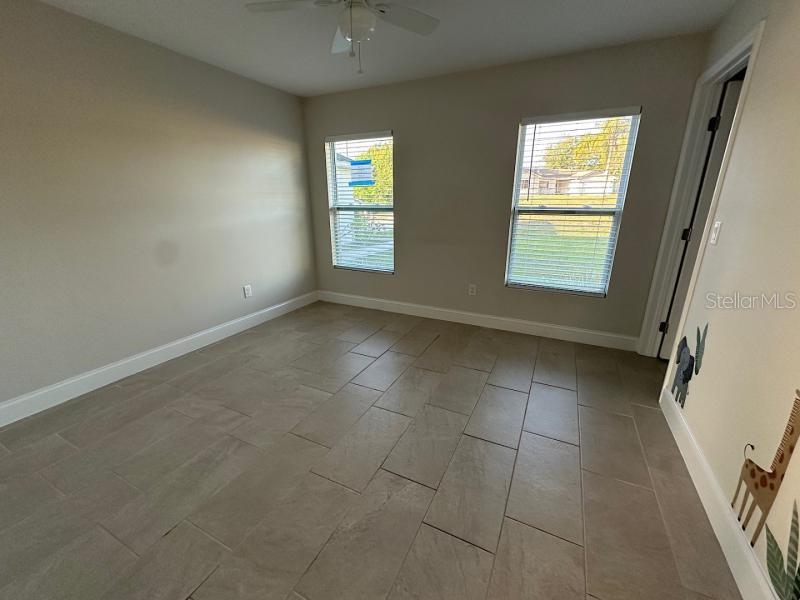 DELTONA LAKES UNIT 09 - Residential