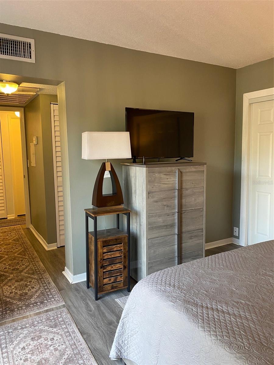 CHATEAU BELLEAIR CONDO - Residential