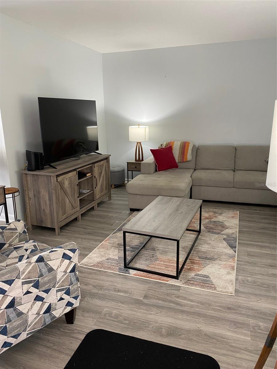 CHATEAU BELLEAIR CONDO - Residential