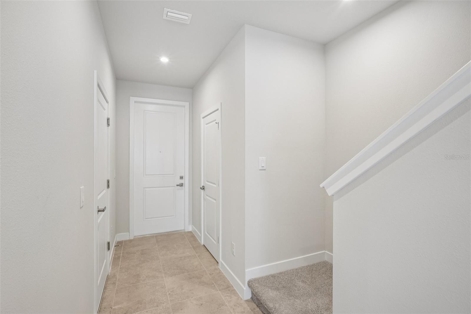 TIMBERGROVE TWNHMS - Residential Lease