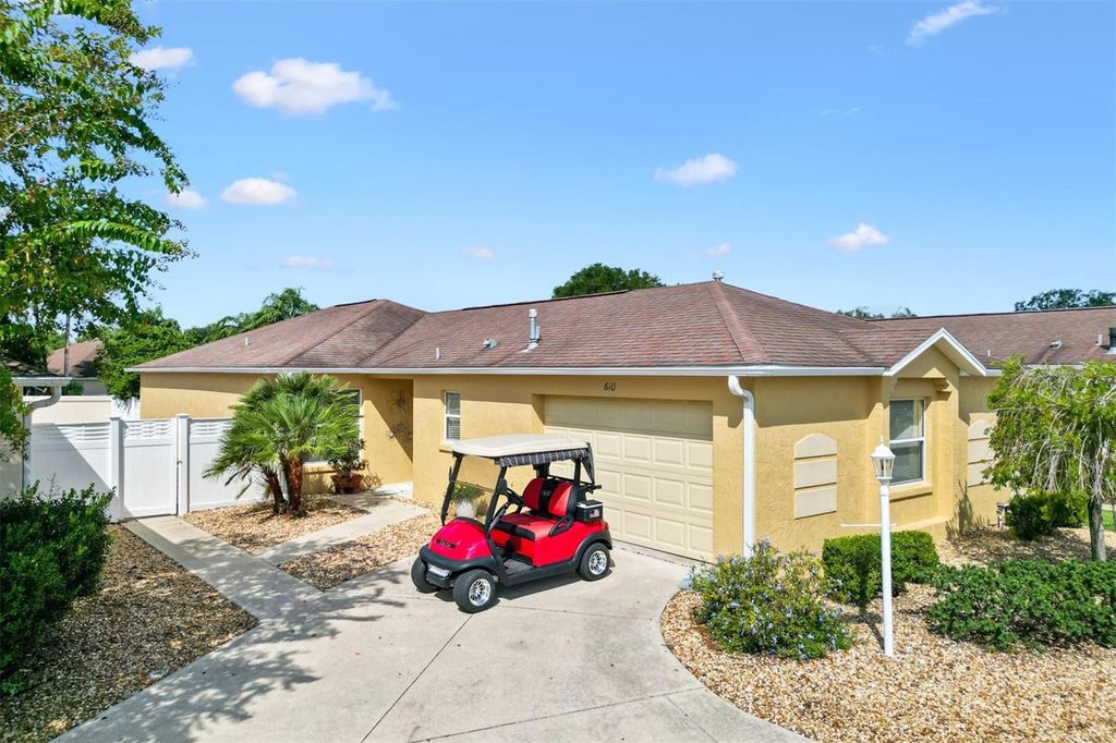 Photo of 610 Danbury Street, The Villages, FL 32162 (MLS # G5099804)
