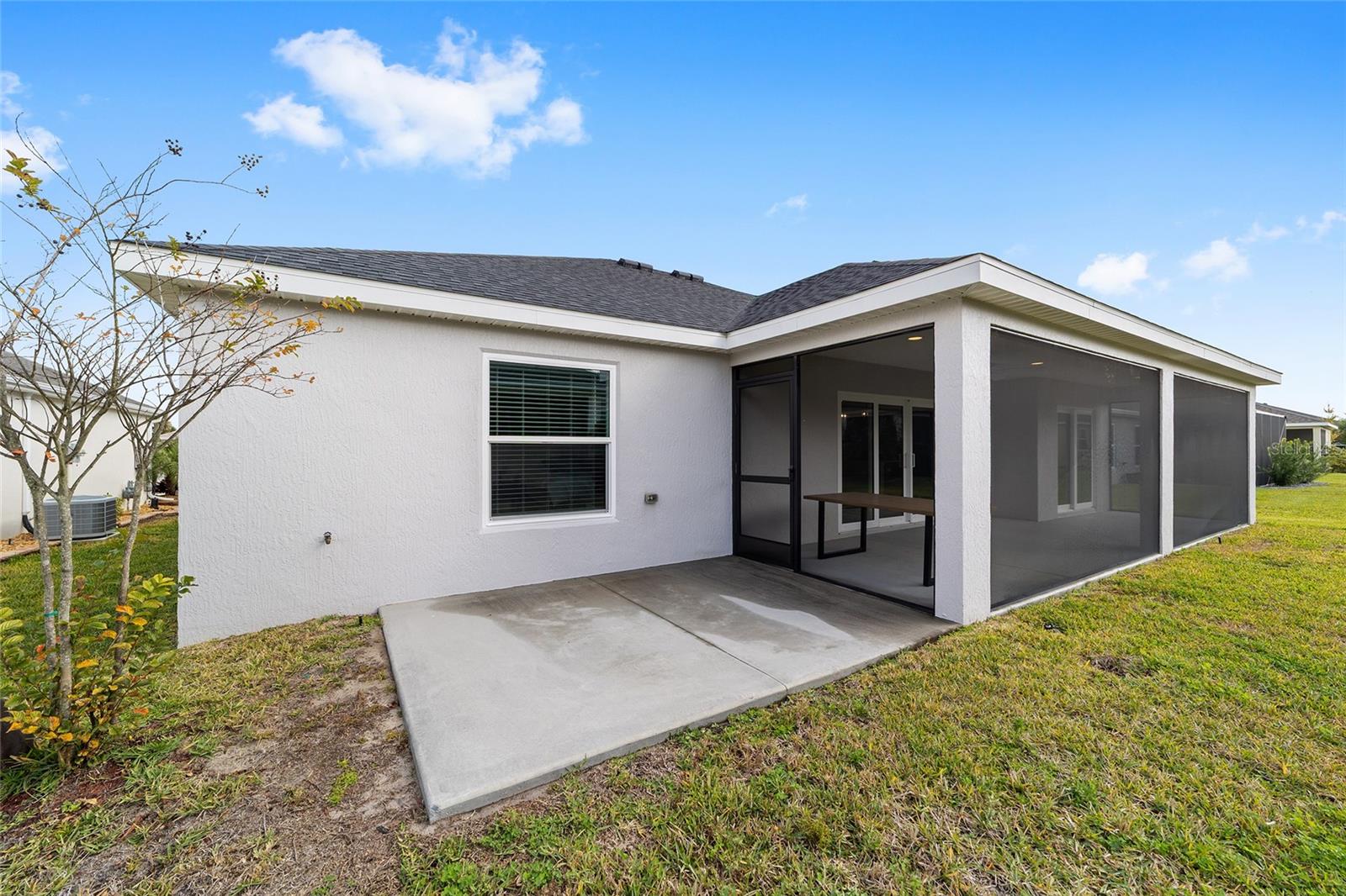 VILLAGES/WEST LAKE UN 60 - Residential