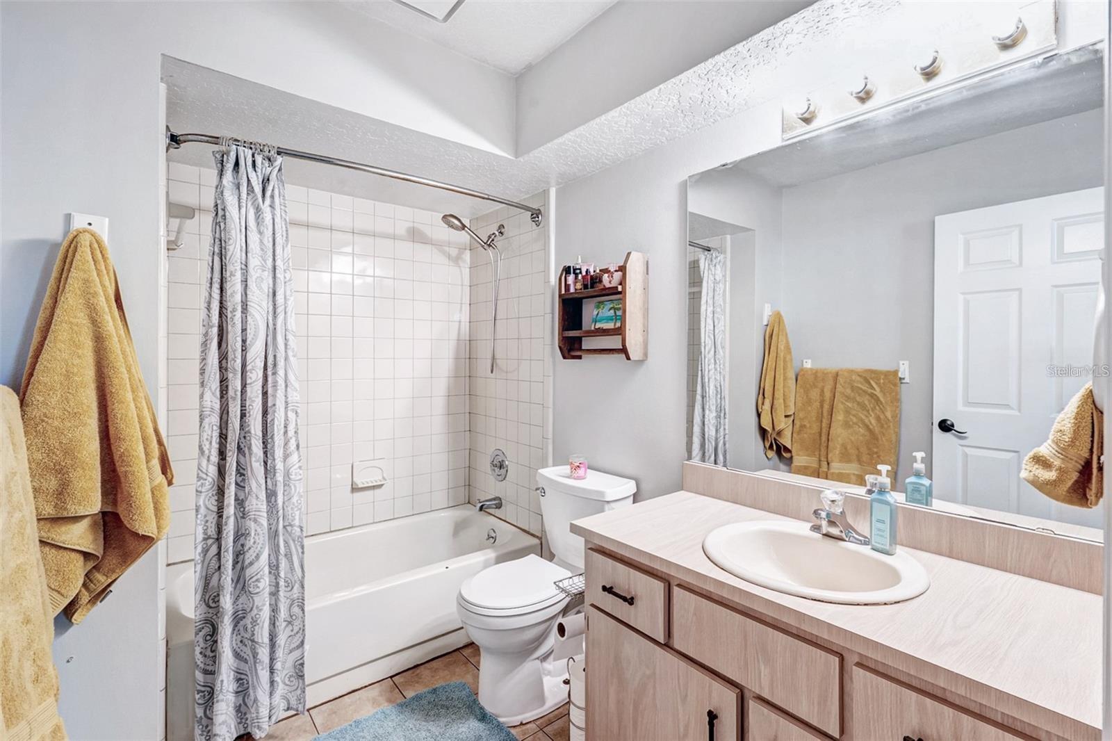 MONTVERDE LAKE FLORENCE SHORES - Residential