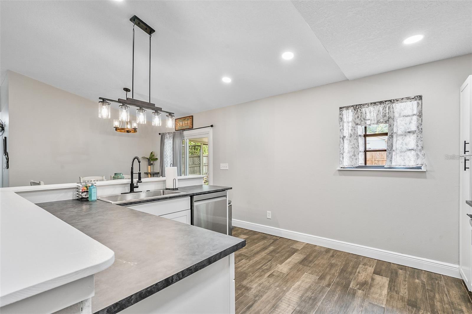 MONTVERDE LAKE FLORENCE SHORES - Residential