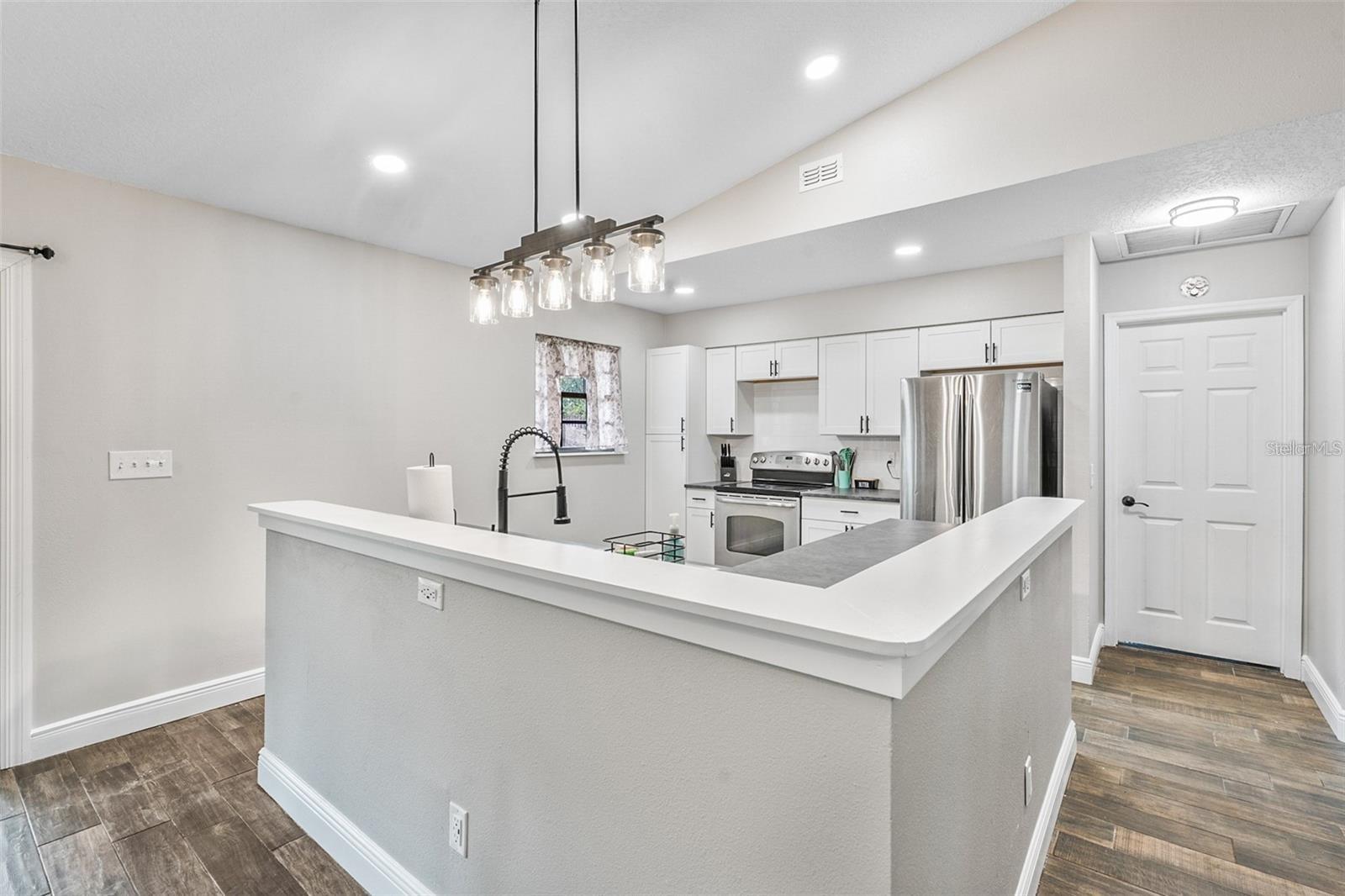 MONTVERDE LAKE FLORENCE SHORES - Residential