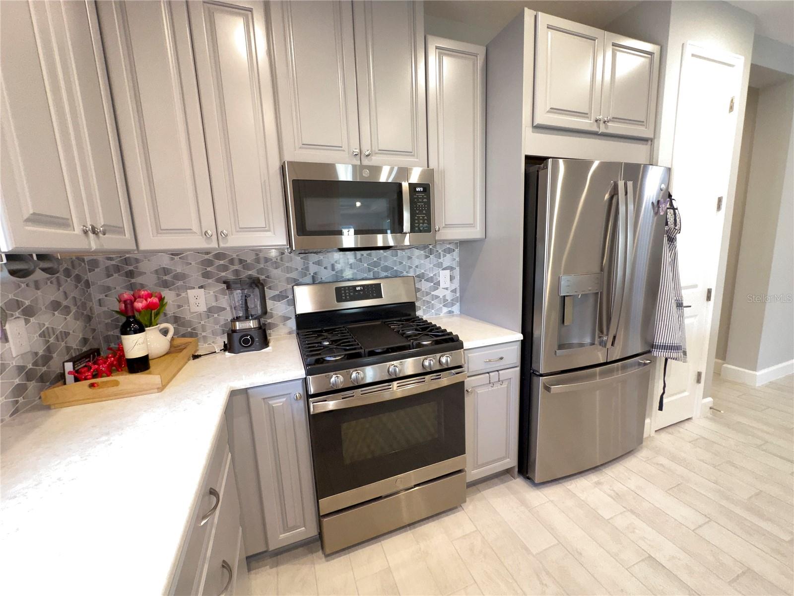 AZARIO ESPLANADE PH II SUBPH A, B & P - Residential Lease