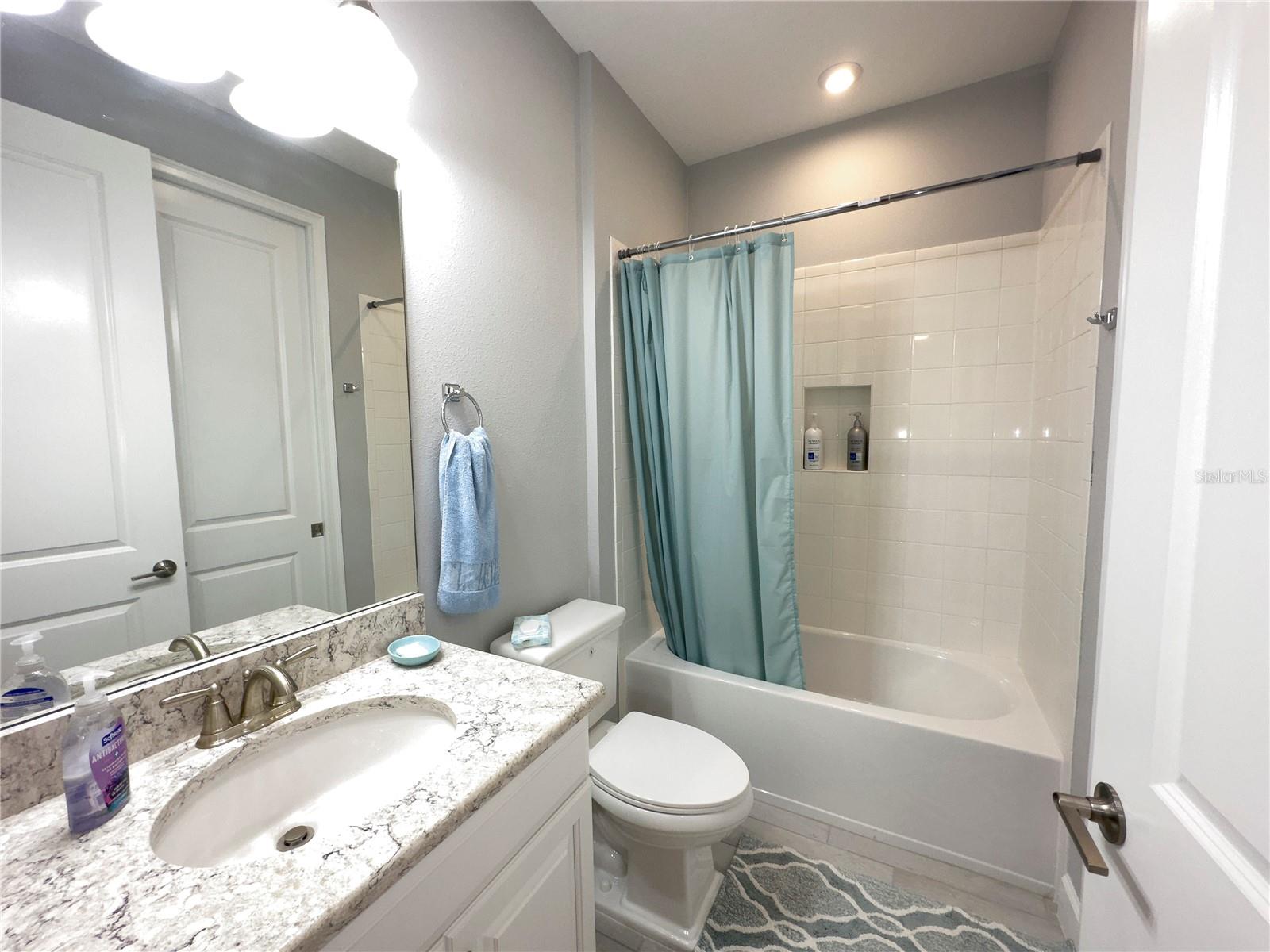 AZARIO ESPLANADE PH II SUBPH A, B & P - Residential Lease