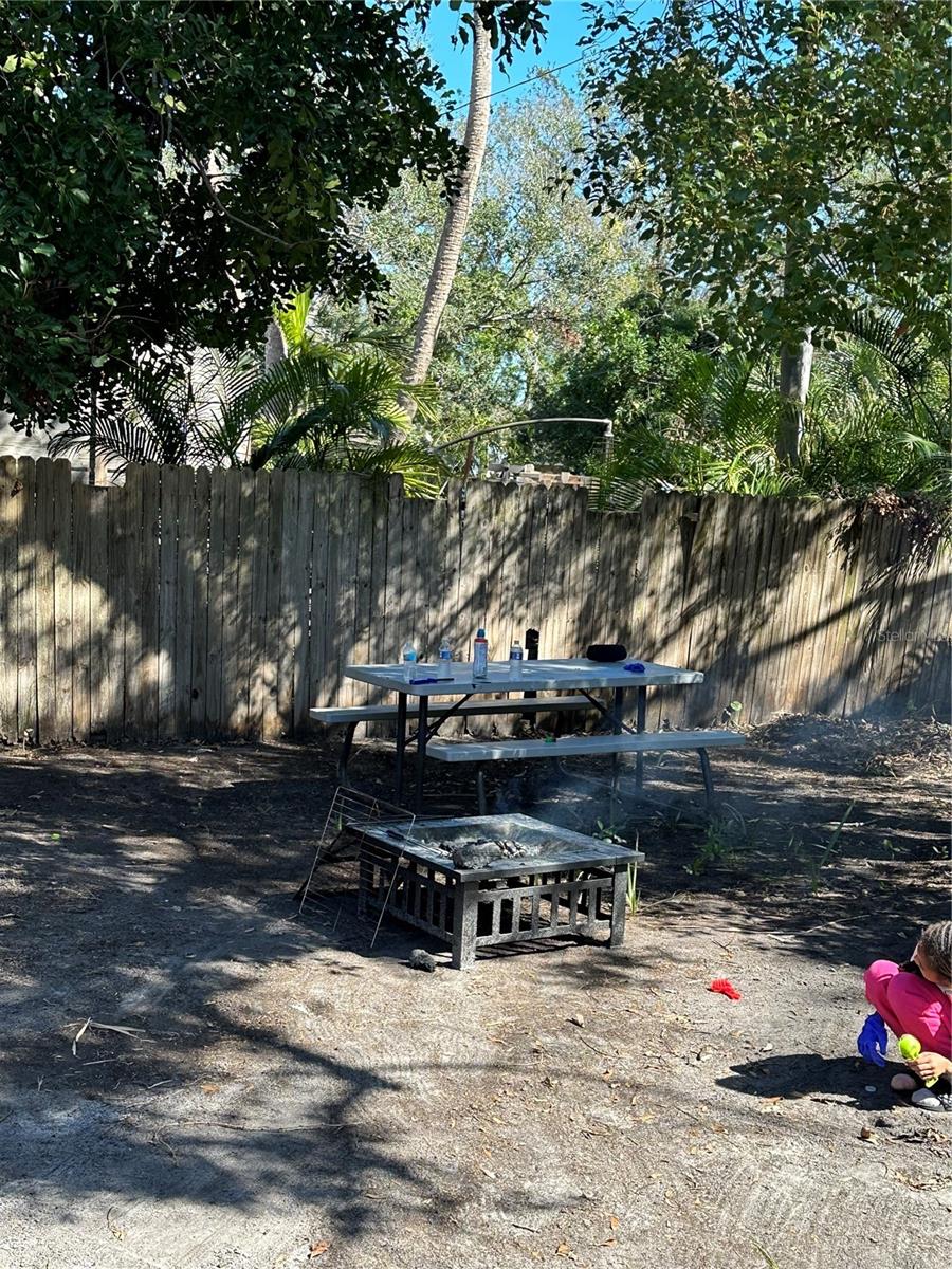 HARBORDALE SUB - Residential Lease