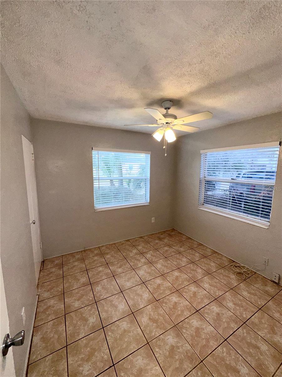 HARBORDALE SUB - Residential Lease