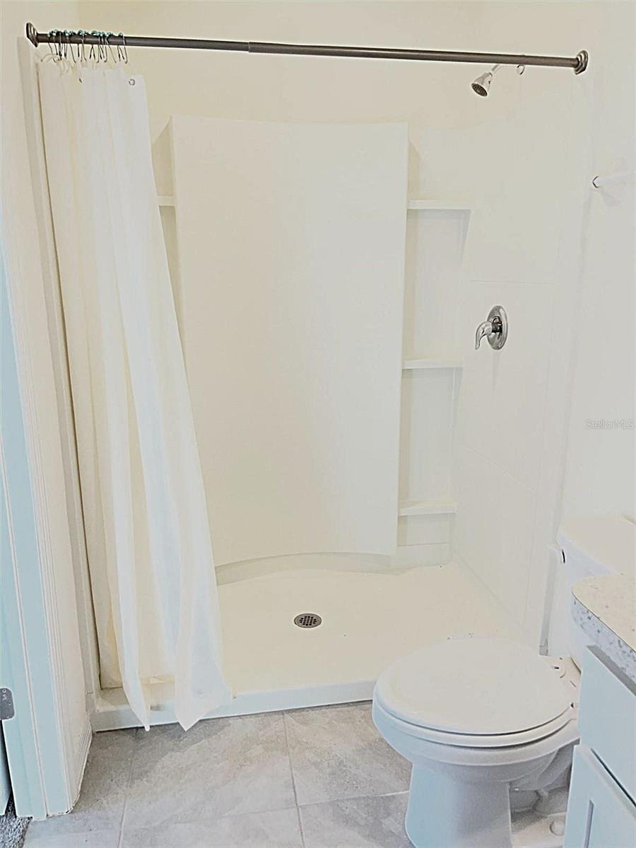 TRIUMPH SOUTH PH 1 - Residential