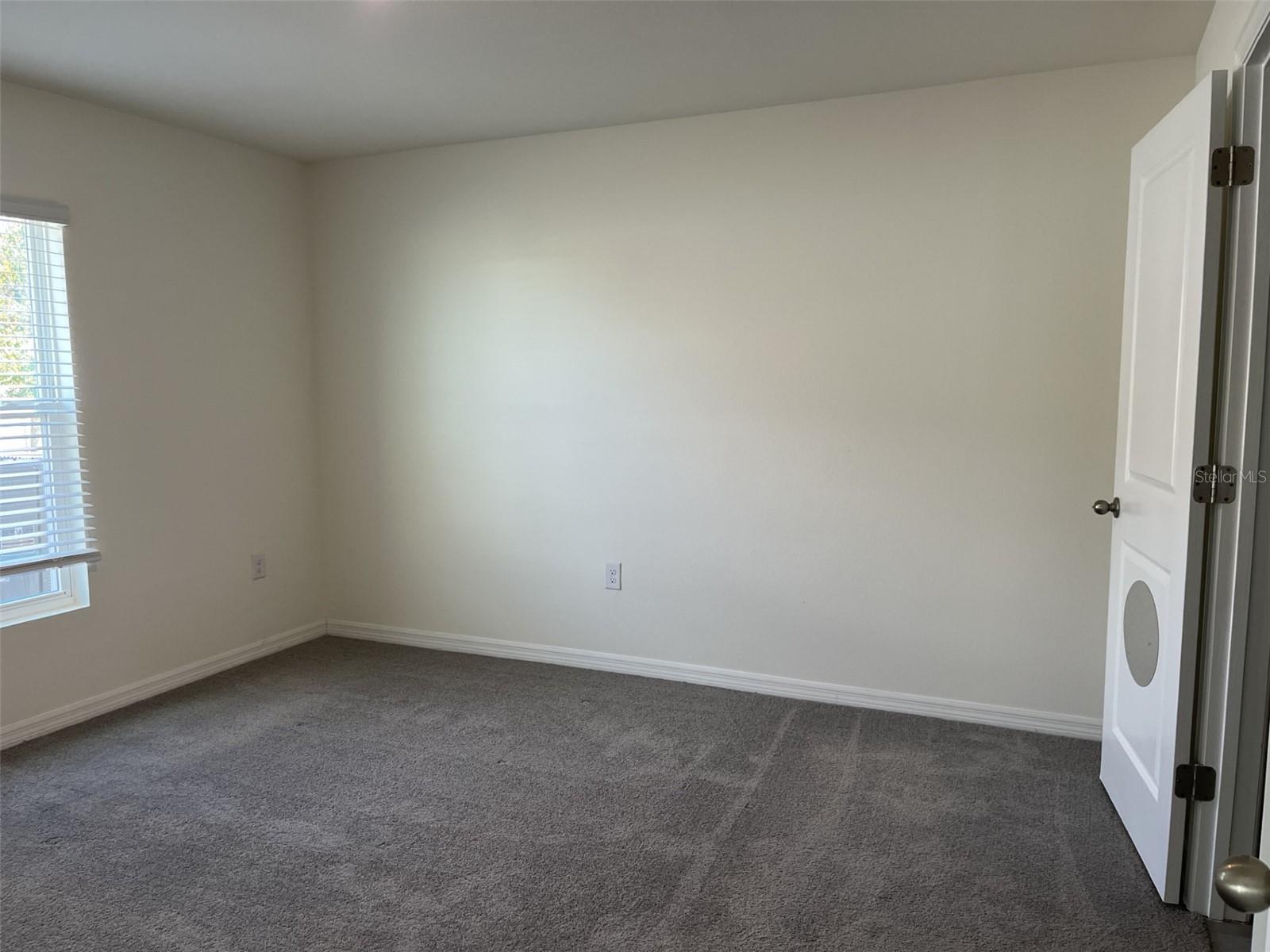 TRIUMPH SOUTH PH 1 - Residential