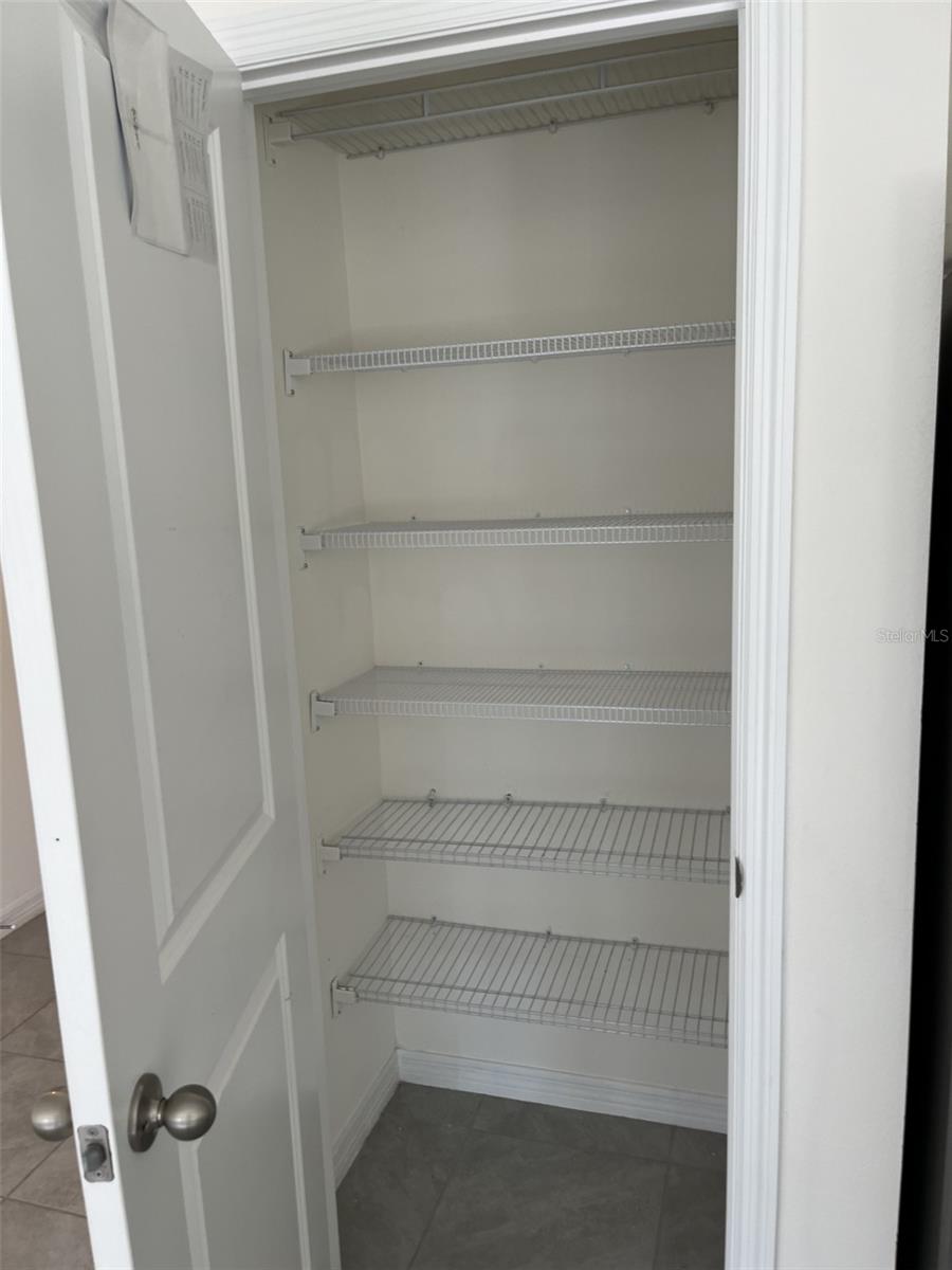 TRIUMPH SOUTH PH 1 - Residential