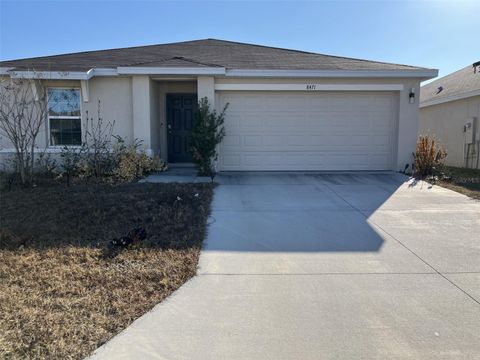 Photo of 8471 Clearway Drive, Wildwood, FL 34785 (MLS # OM718856)