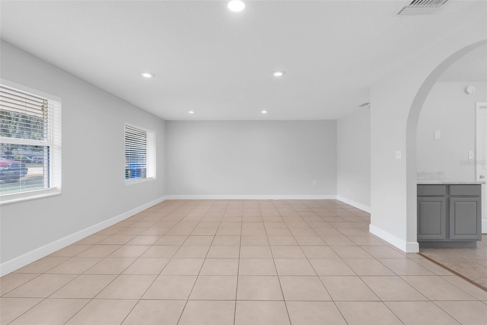 TAVARES WOODLEA SUB - Residential