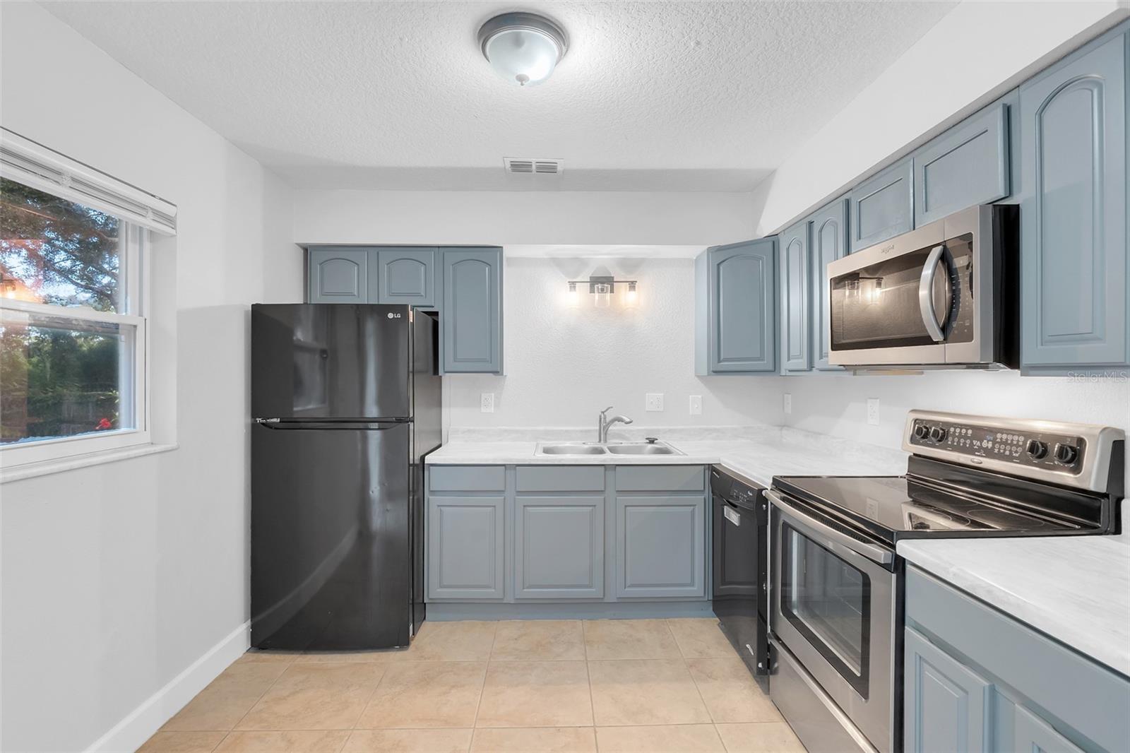 TAVARES WOODLEA SUB - Residential
