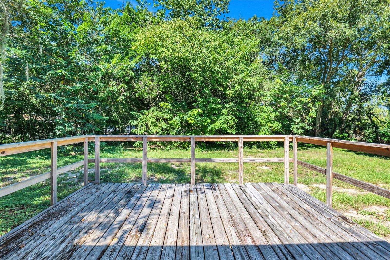 TAVARES WOODLEA SUB - Residential