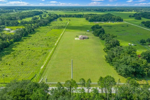Tiny photo for 5170 SE Highway 42, Summerfield, FL 34491 (MLS # OM730601)