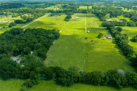 Tiny photo for 5170 SE Highway 42, Summerfield, FL 34491 (MLS # OM730601)