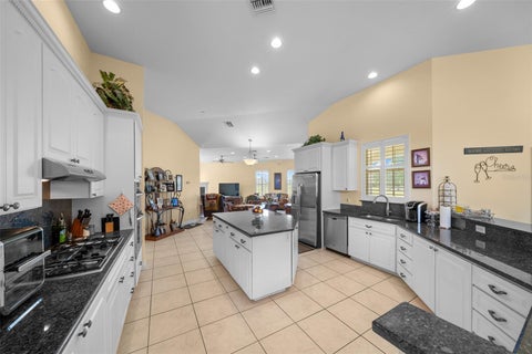 Tiny photo for 5170 SE Highway 42, Summerfield, FL 34491 (MLS # OM730601)