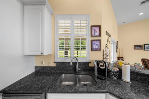 Tiny photo for 5170 SE Highway 42, Summerfield, FL 34491 (MLS # OM730601)